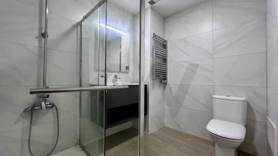 Apartamento T3 para Arrendamento em Caniço Foto 8