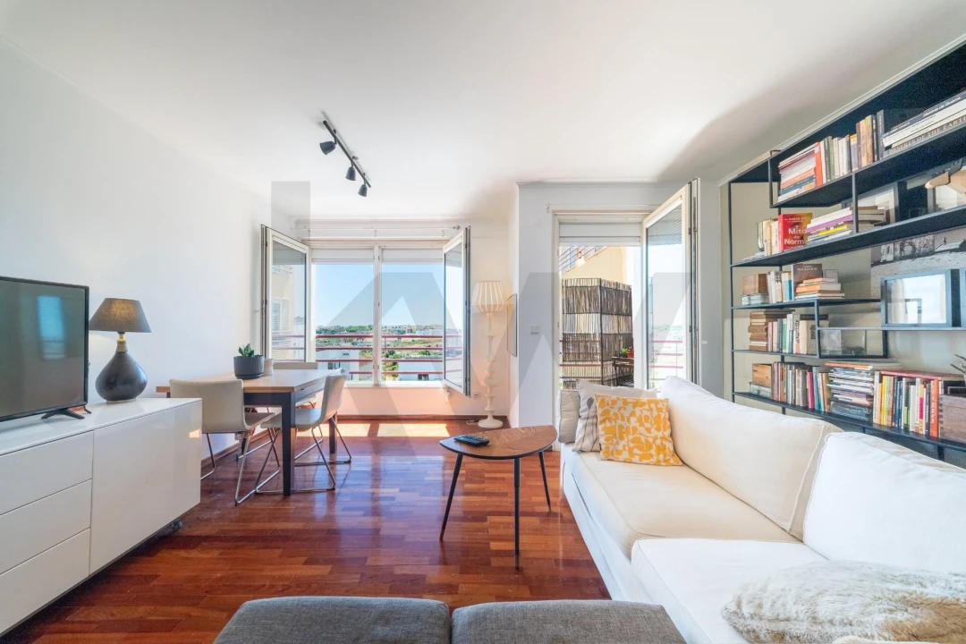 Apartamento T3 para Venda em Marvila Foto 2