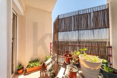 Apartamento T3 para Venda em Marvila