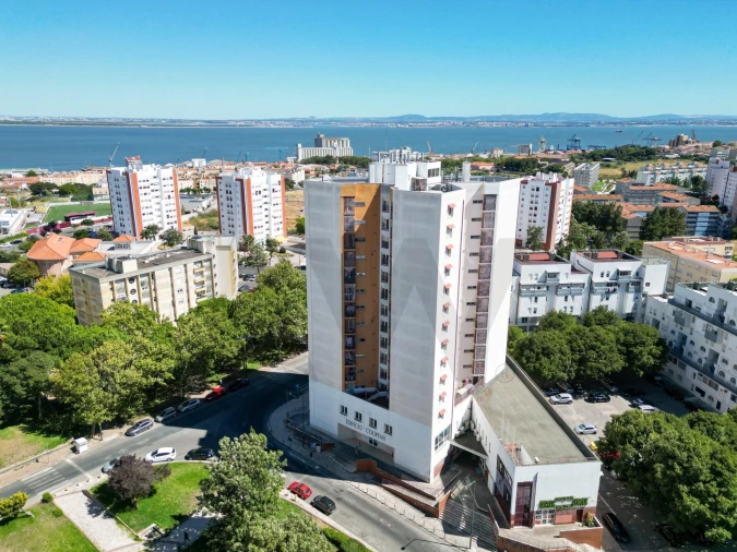 Apartamento T3 para Venda em Marvila Foto 25