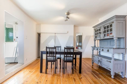 Apartamento T1 para Venda em Misericórdia