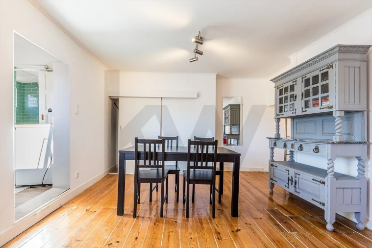 Apartamento T1 para Venda em Misericórdia Foto 8