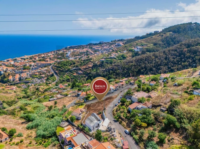 Terreno para Venda em Caniço Foto 17
