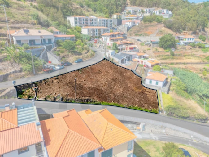 Terreno para Venda em Caniço Foto 5