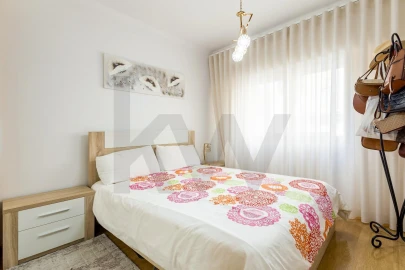 Apartamento T3 para Arrendamento em Queluz e Belas