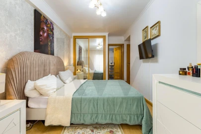 Apartamento T3 para Arrendamento em Queluz e Belas