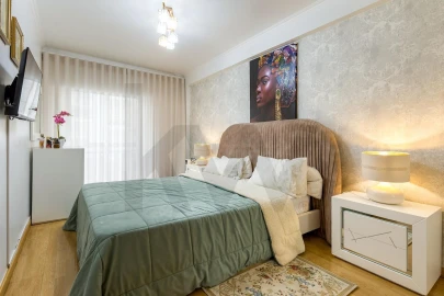 Apartamento T3 para Arrendamento em Queluz e Belas