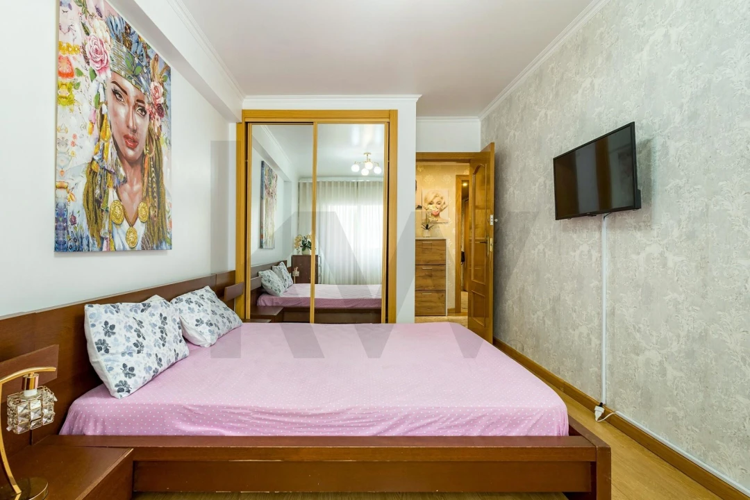 Apartamento T3 para Arrendamento em Queluz e Belas Foto 19