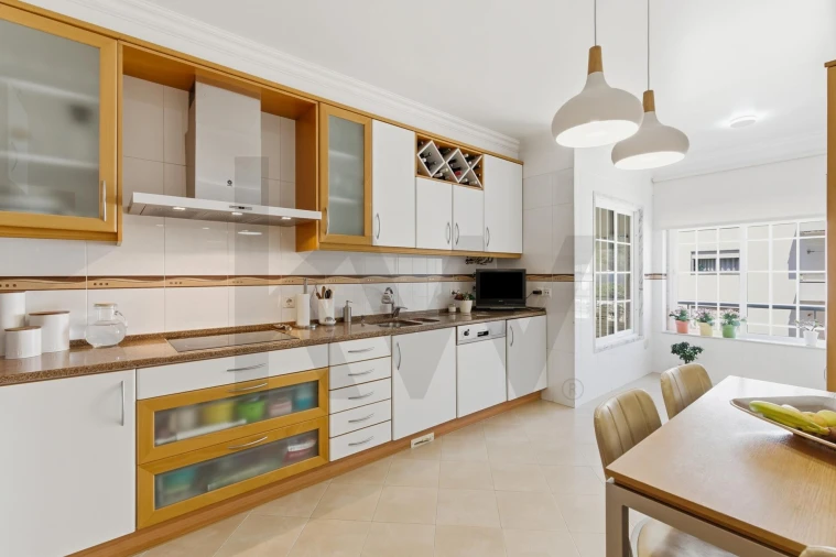 Apartamento T2 para Venda em Malveira e São Miguel de Alcainça Foto 11