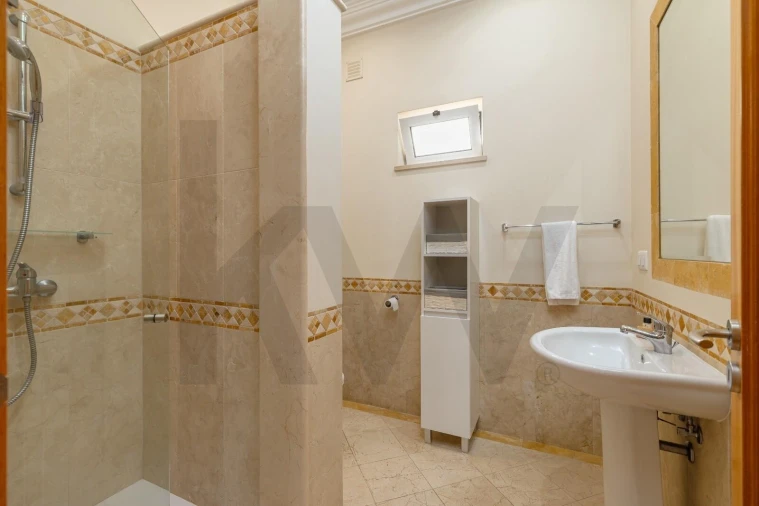 Moradia T2 para Venda em São Gonçalo Foto 25