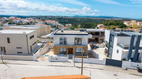 Moradia T4 para Venda em Ericeira