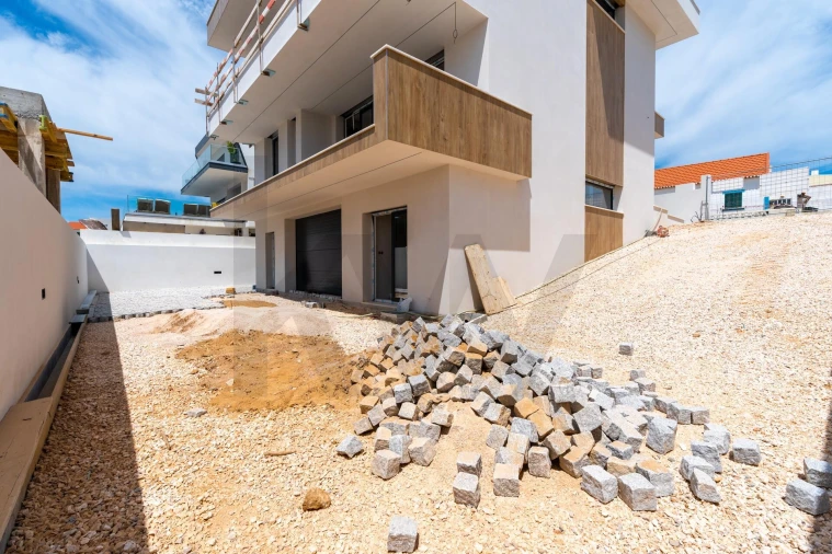 Moradia T4 para Venda em Ericeira Foto 53