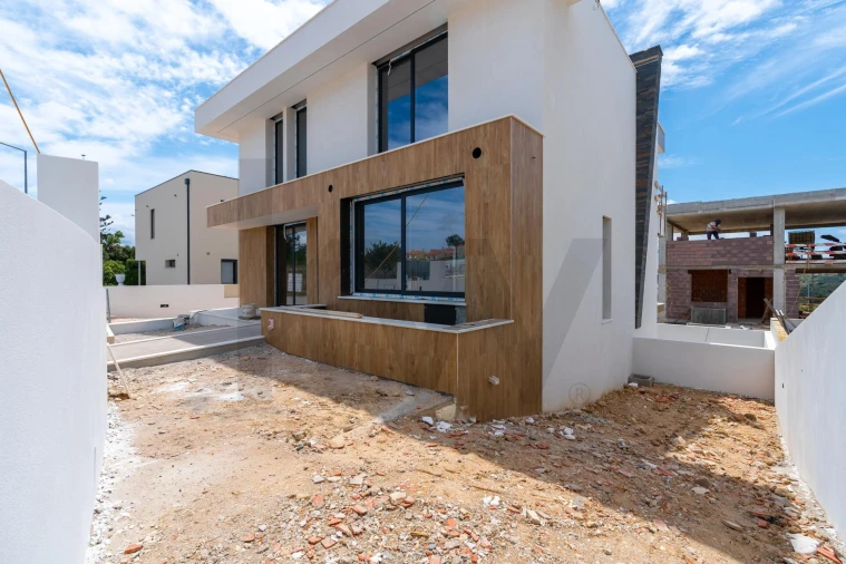 Moradia T4 para Venda em Ericeira Foto 51