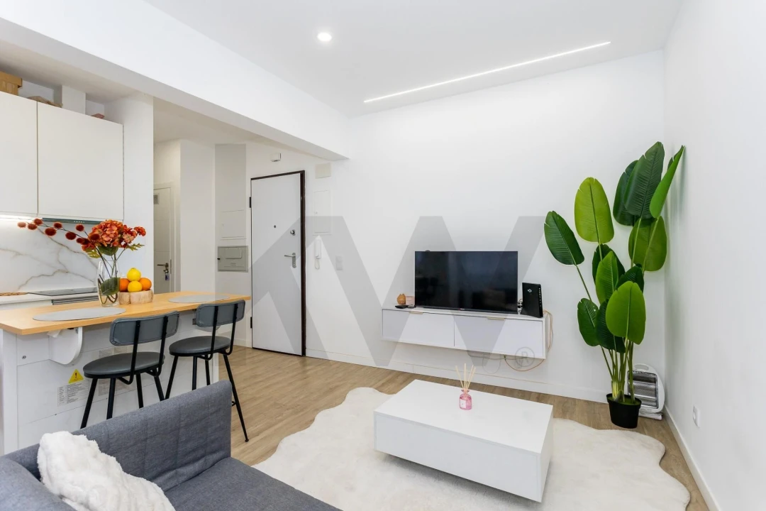 Apartamento T1 para Venda em Ajuda Foto 8