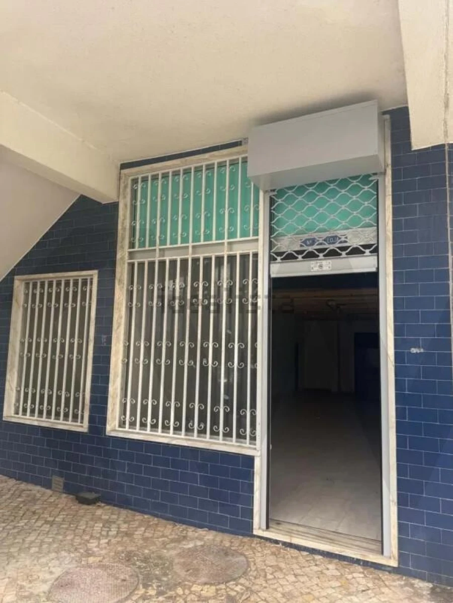 Loja para Venda em Loures Foto 2
