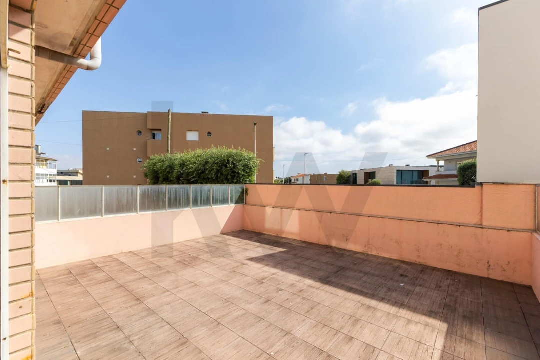 Apartamento T2 para Arrendamento em Vila do Conde Foto 25