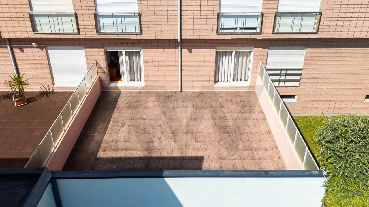 Apartamento T2 para Arrendamento em Vila do Conde Foto 27
