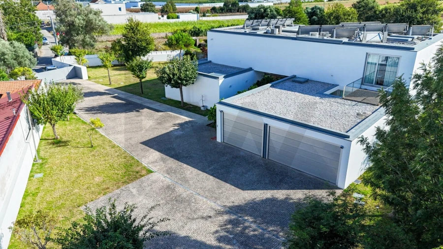 Moradia T5 para Venda em Requeixo, Nossa Senhora de Fátima e Nariz Foto 53