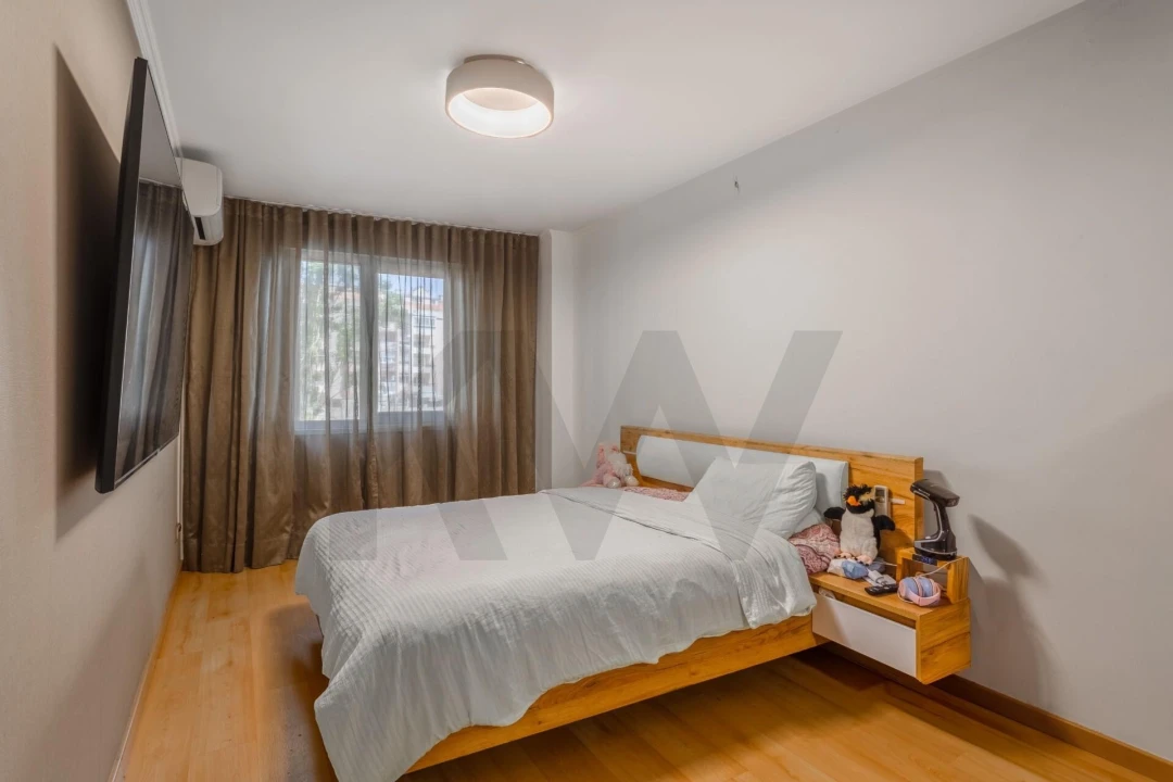 Apartamento T2 para Venda em Massamá e Monte Abraão Foto 7