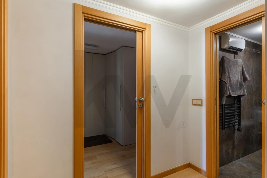 Apartamento T2 para Venda em Massamá e Monte Abraão Foto 14