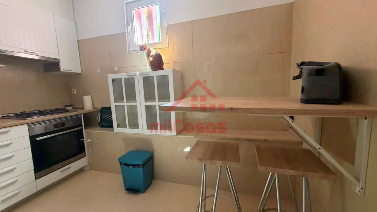 Moradia T2 para Venda em Cadaval e Pêro Moniz Foto 3