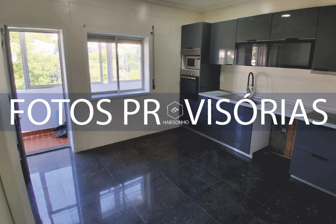 Apartamento T3 para Venda em Fânzeres e São Pedro da Cova Foto 13
