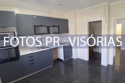 Apartamento T3 para Venda em Fânzeres e São Pedro da Cova