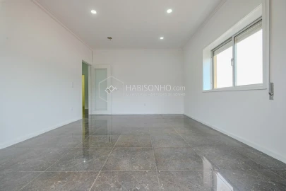 Apartamento T3 para Venda em Fânzeres e São Pedro da Cova