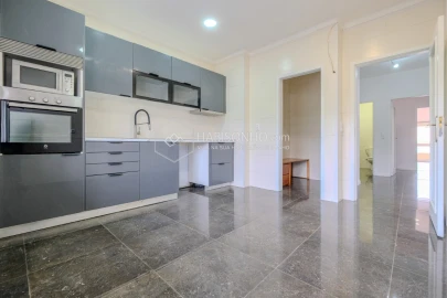 Apartamento T3 para Venda em Fânzeres e São Pedro da Cova