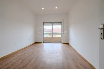 Apartamento T3 para Venda em Fânzeres e São Pedro da Cova
