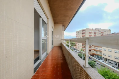 Apartamento T3 para Venda em Fânzeres e São Pedro da Cova