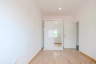 Apartamento T3 para Venda em Fânzeres e São Pedro da Cova