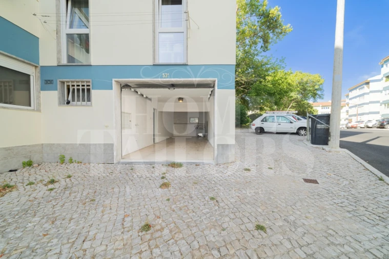 Apartamento T4 para Venda em São Domingos de Rana Foto 22