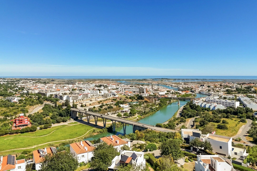Moradia T4 para Venda em Tavira (Santa Maria e Santiago) Foto 9