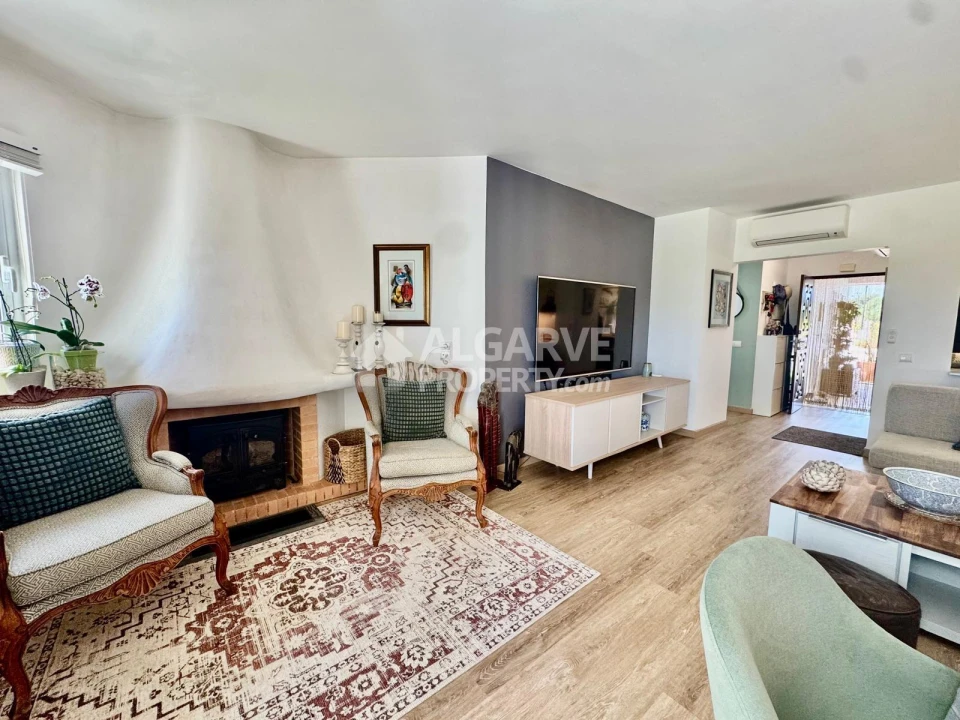 Apartamento T3 para Venda em Albufeira e Olhos de Água Foto 9