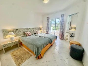 Apartamento T2 para Venda em Albufeira e Olhos de Água