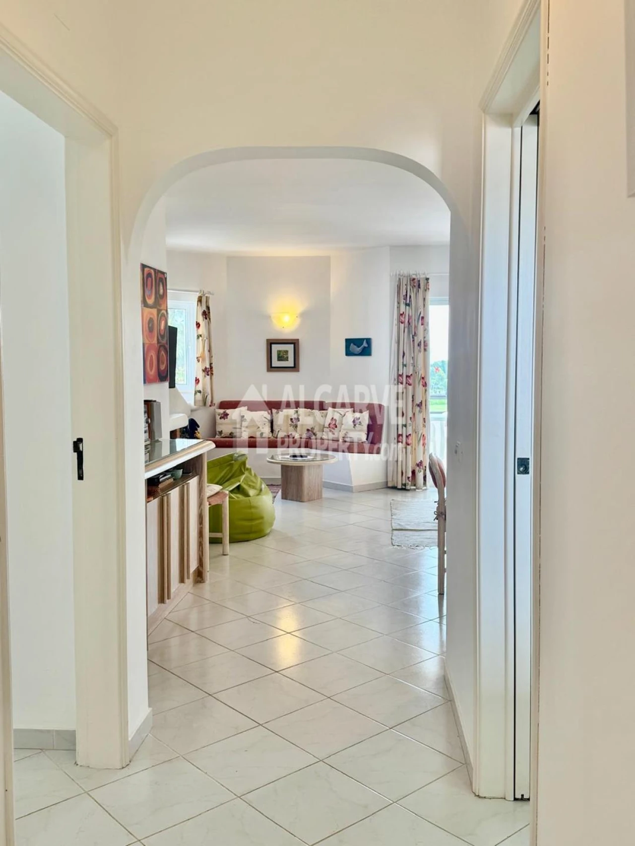 Apartamento T2 para Venda em Albufeira e Olhos de Água Foto 17