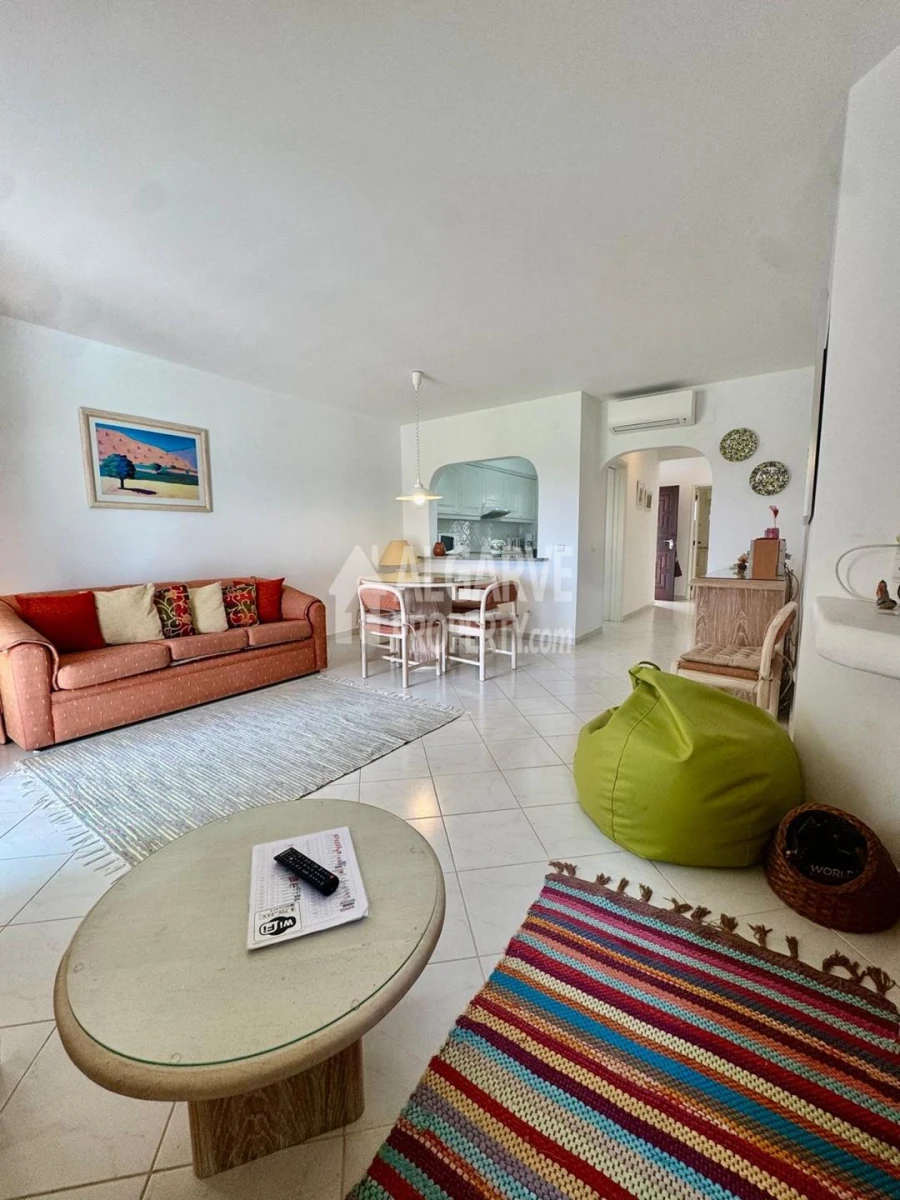 Apartamento T2 para Venda em Albufeira e Olhos de Água Foto 8