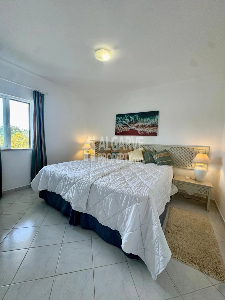 Apartamento T2 para Venda em Albufeira e Olhos de Água Foto 4