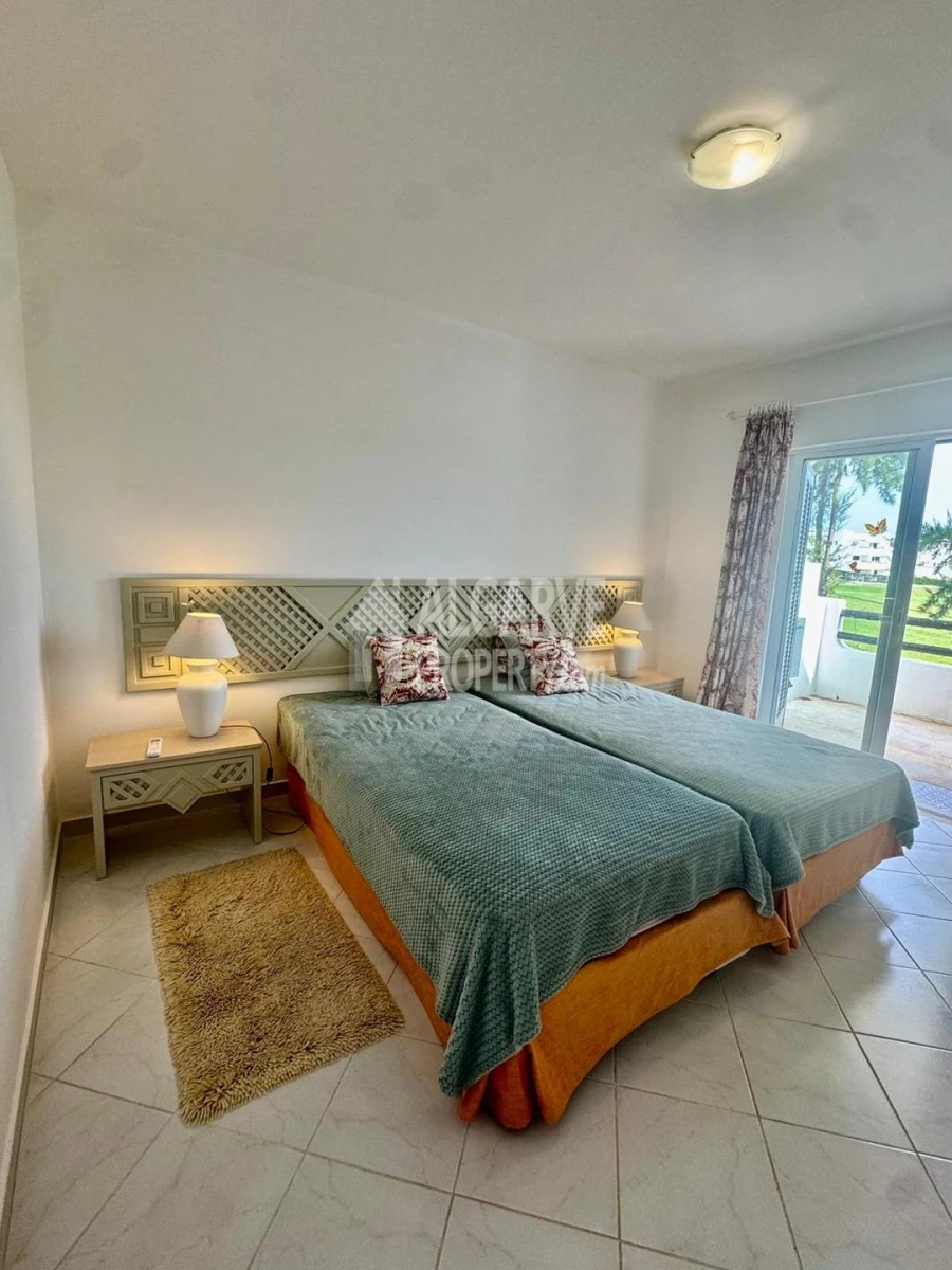 Apartamento T2 para Venda em Albufeira e Olhos de Água Foto 21