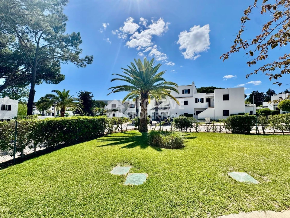 Moradia T3 para Venda em Albufeira e Olhos de Água Foto 11