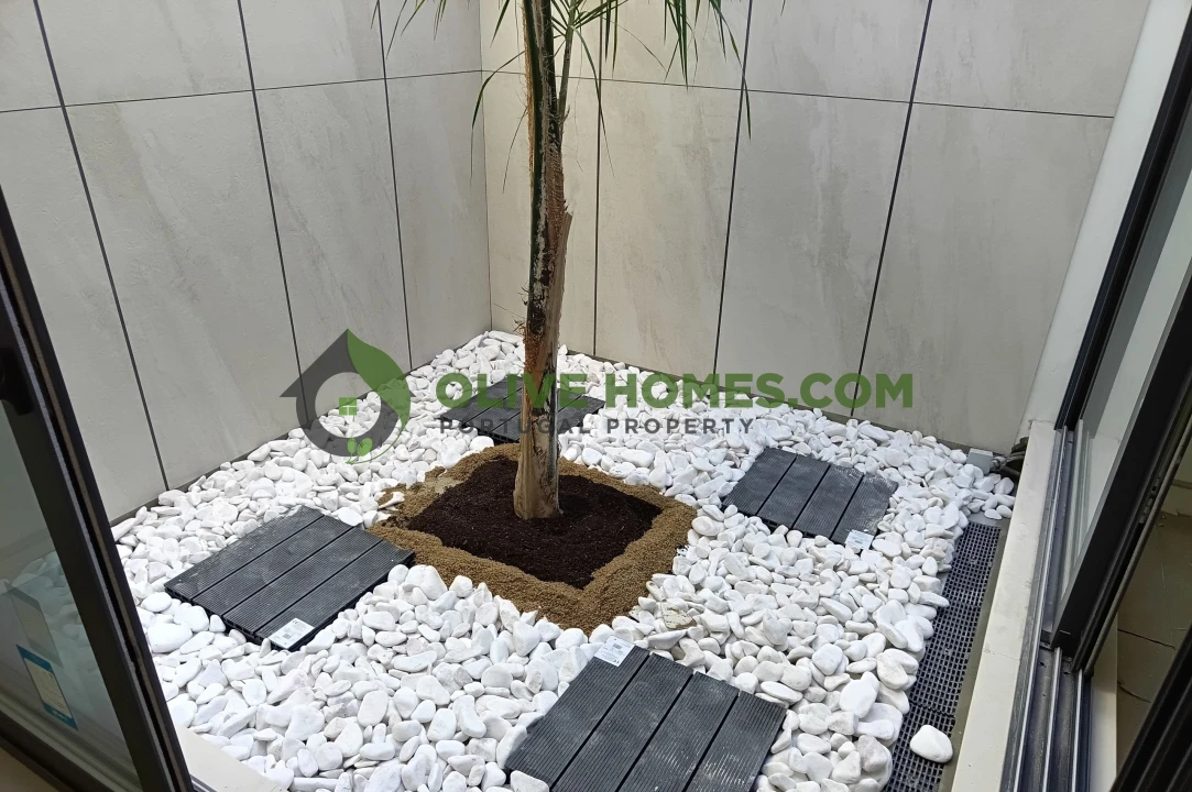 Moradia T3 para Venda em Montenegro Foto 31