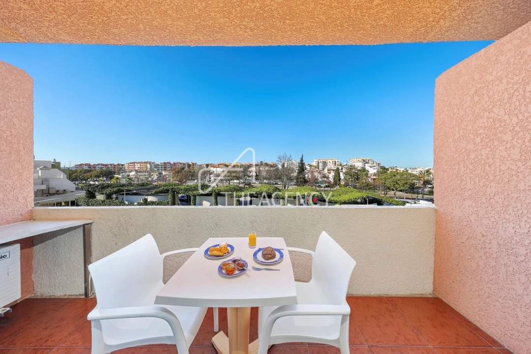 Apartamento para Venda em Albufeira e Olhos de Água Foto 6