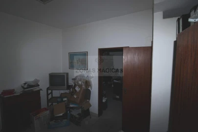 Moradia T3 para Venda em Lagoa e Carvoeiro