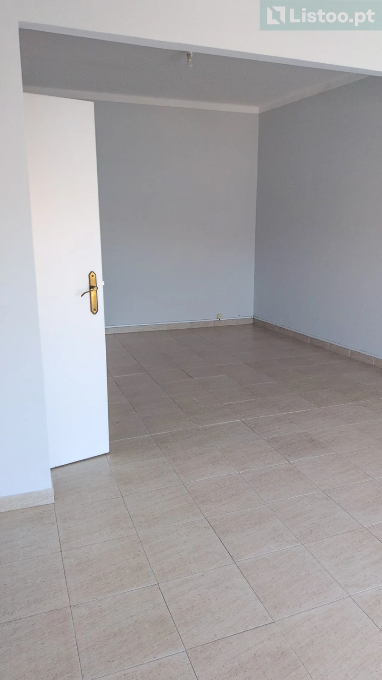 Apartamento T2 para Venda em Algés, Linda-A-Velha e Cruz Quebrada-Dafundo Foto 8