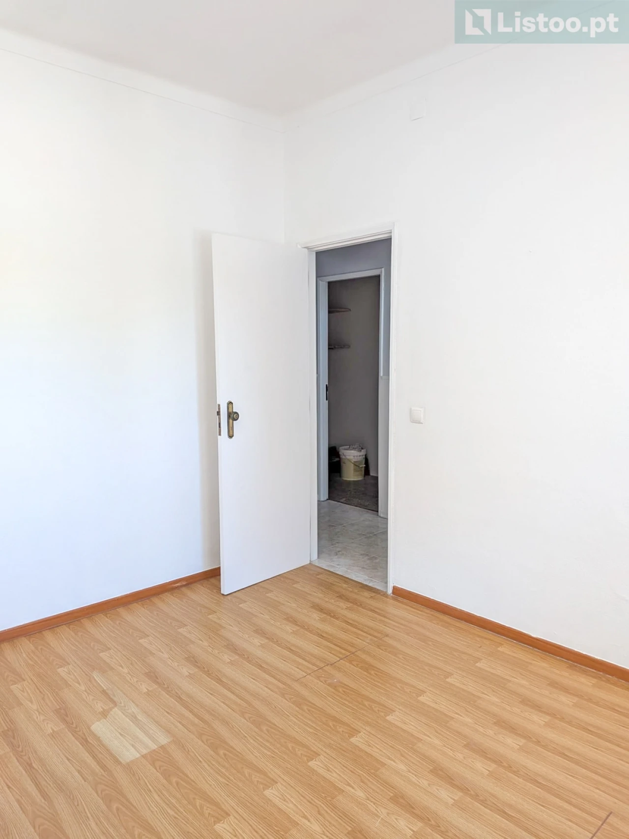 Apartamento T2 para Venda em Algés, Linda-A-Velha e Cruz Quebrada-Dafundo Foto 10
