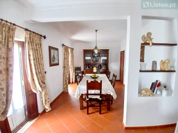 Moradia T3 para Venda em Coruche, Fajarda e Erra