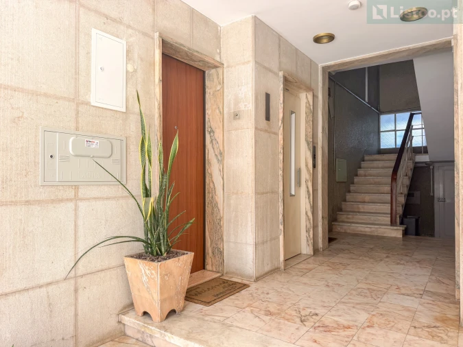 Apartamento T4 para Venda em Almada, Cova da Piedade, Pragal e Cacilhas Foto 29