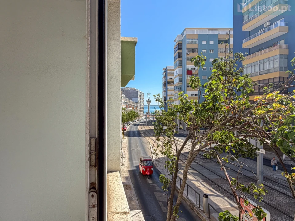 Apartamento T4 para Venda em Almada, Cova da Piedade, Pragal e Cacilhas Foto 11