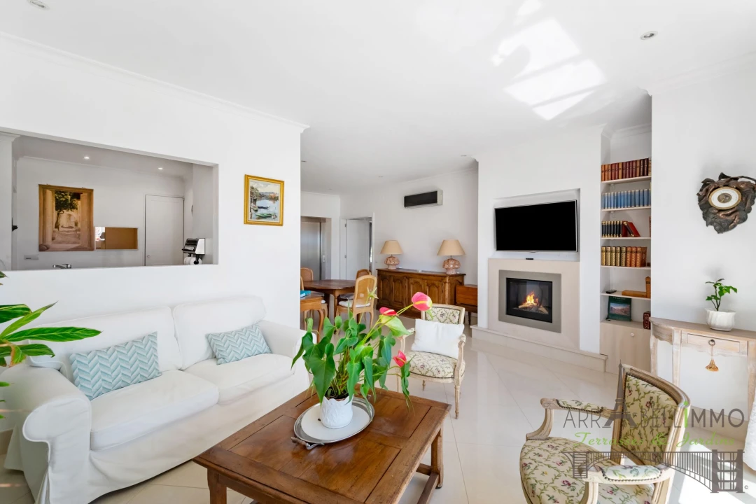 Apartamento T3 para Venda em Quarteira Foto 15